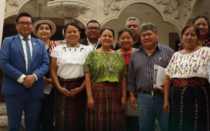 Reunión de trabajo con la Academia de Lenguas Mayas de Guatemala