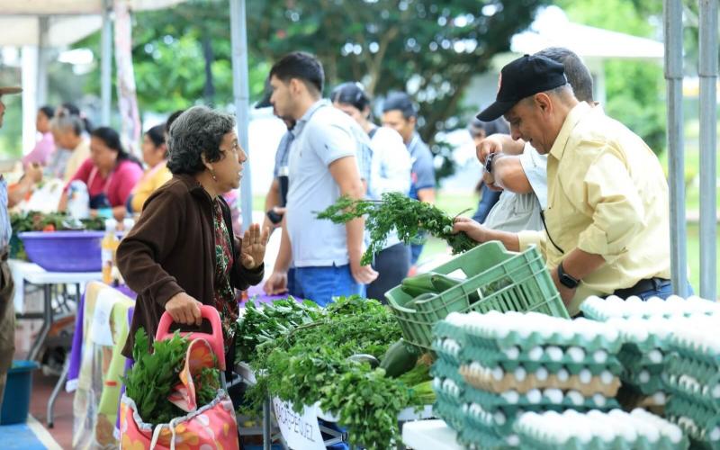 Se aproxima la Feria del Agricultor en Jalapa