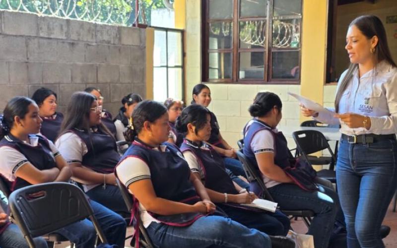 SESAN promueve la alimentación saludable con pertinencia cultural en Santa Rosa