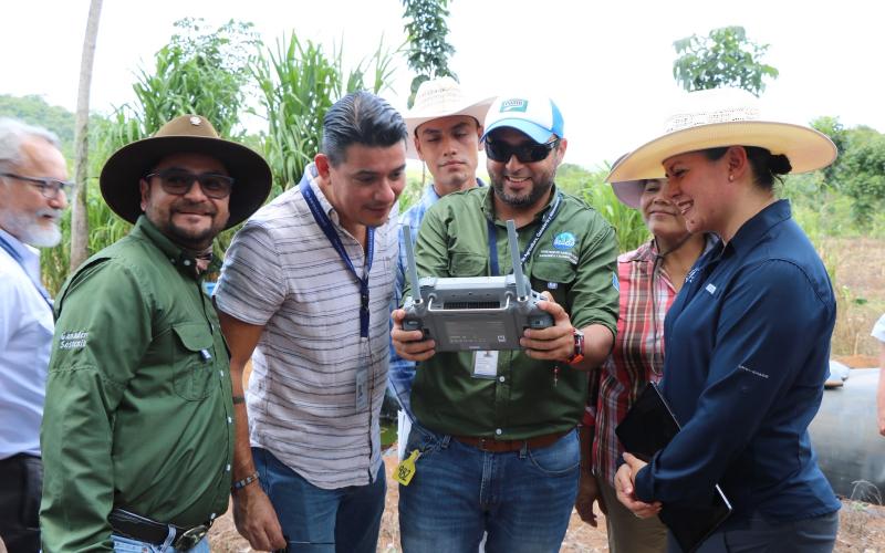Fincas modelo evidencian resultados de la ganadería sostenible en Petén