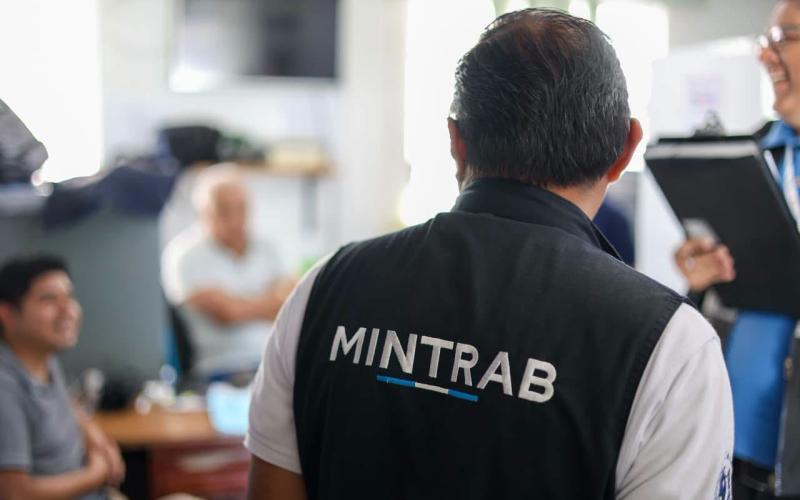 El Ministerio de Trabajo y Previsión Social (Mintrab), a través de la Inspección General de Trabajo (IGT), realizó diligencias de verificación en las instalaciones de la Municipalidad de Mixco.