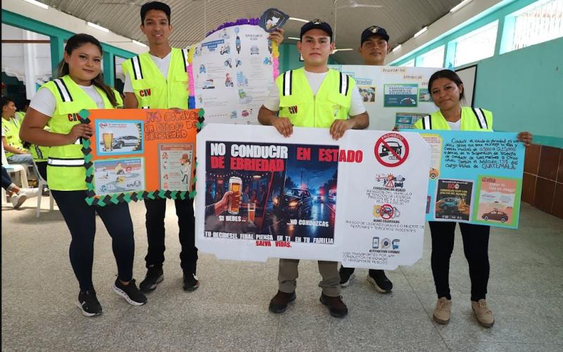 Jóvenes se capacitan en educación vial para llevar prevención a sus comunidades