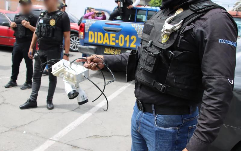 Desmantelan sistemas de videovigilancia clandestinos