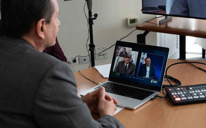 SIT aborda retos para cerrar la brecha digital