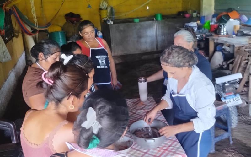 En San Agustín Acasaguastlán promueven el consumo de embutidos artesanales y nutritivos