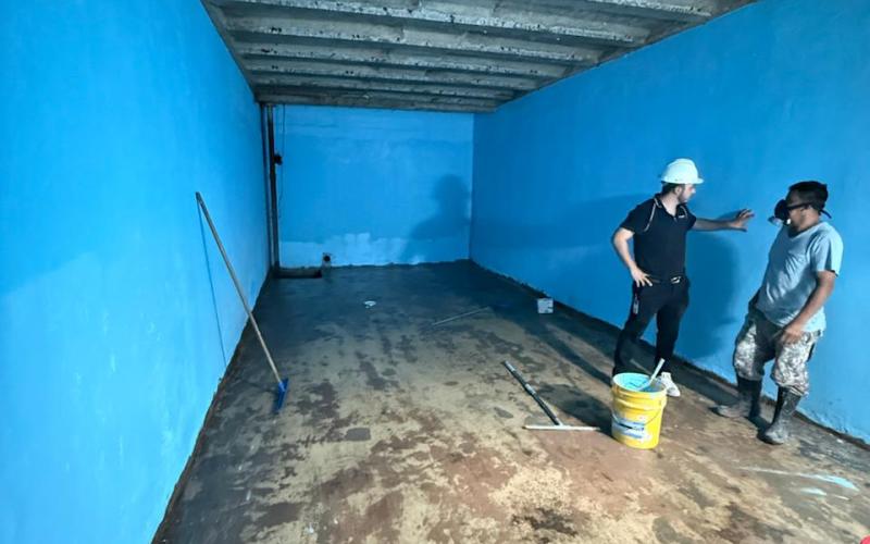 El trabajo que no se ve también garantiza agua para los viajeros del AILA