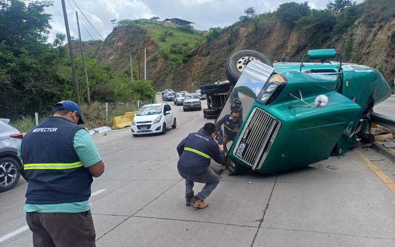 Multan con más de Q25,000 a responsable de accidente en le CA-9 Norte
