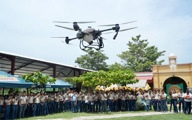 Feria AGTECH acerca tecnología e innovación en Nueva Concepción