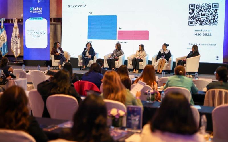 Mintrab participa en Congreso de Recursos Humanos Labor Summit 2026.