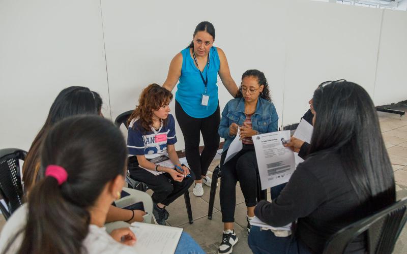 SBS fortalece la formación de mujeres para el cuidado y desarrollo infantil