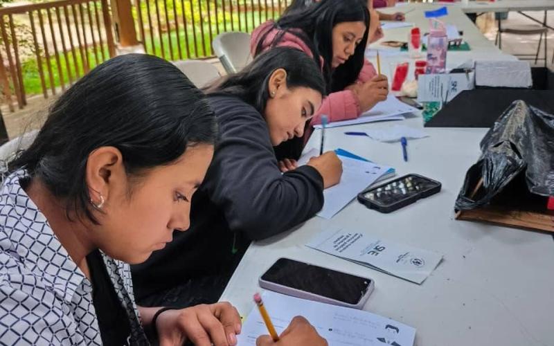 Mintrab brinda de orientación laboral a 72 jóvenes
