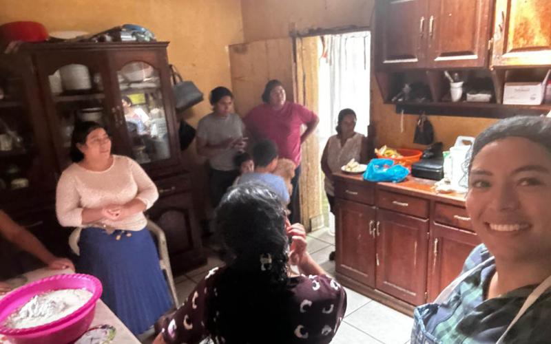 Transformación de recursos locales fortalece la economía familiar en Santa Rosa