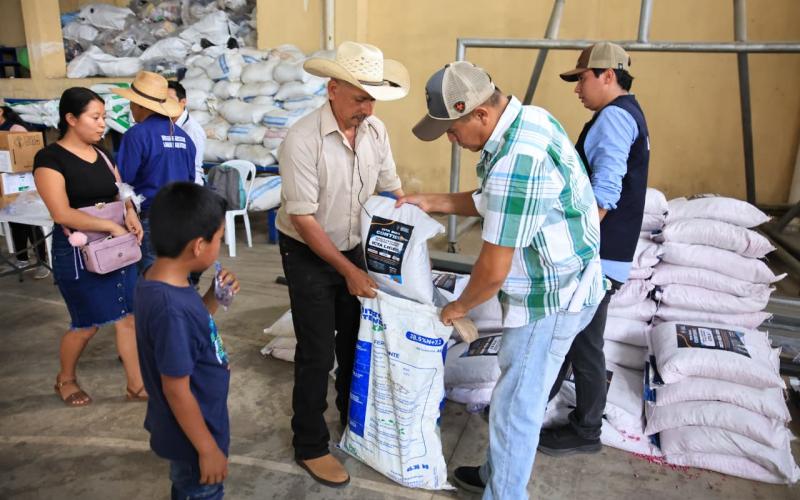 Un total de 65 mil personas fortalecen la producción de alimentos con el sistema milpa