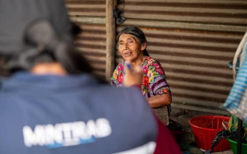 Mintrab realiza visitas de inscripción al PAM en Chimaltenango.