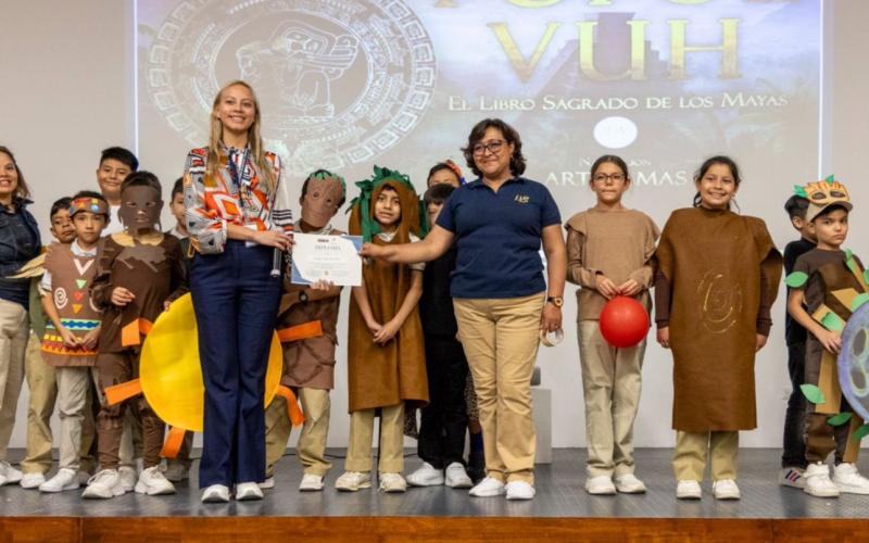 Popol Vuh cobra vida en el MUNAE con una puesta en escena estudiantil. 