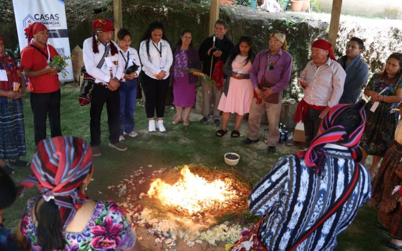 Tercer Encuentro Interregional de Ajq’ijab’ fortalece saberes ancestrales en Sololá. 