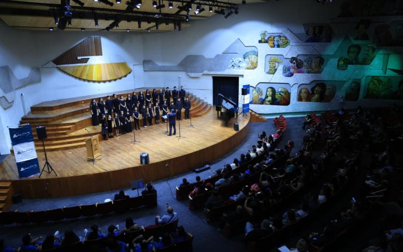 Coro Nacional de Personas con Discapacidad celebra el poder del arte y la inclusión. 