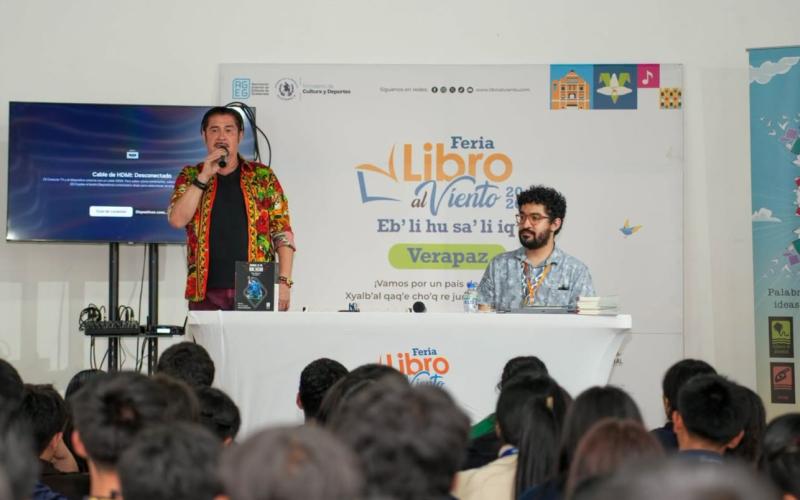 Editorial Cultura fomenta el talento nacional en la Feria Libro al Viento Verapaz 2026. 