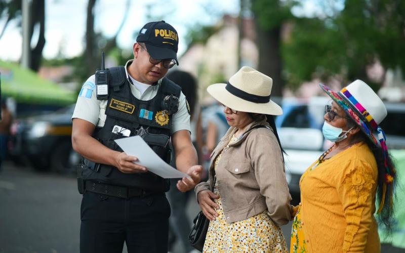 PNC refuerza seguridad preventiva durante la Feria de Jocotenango