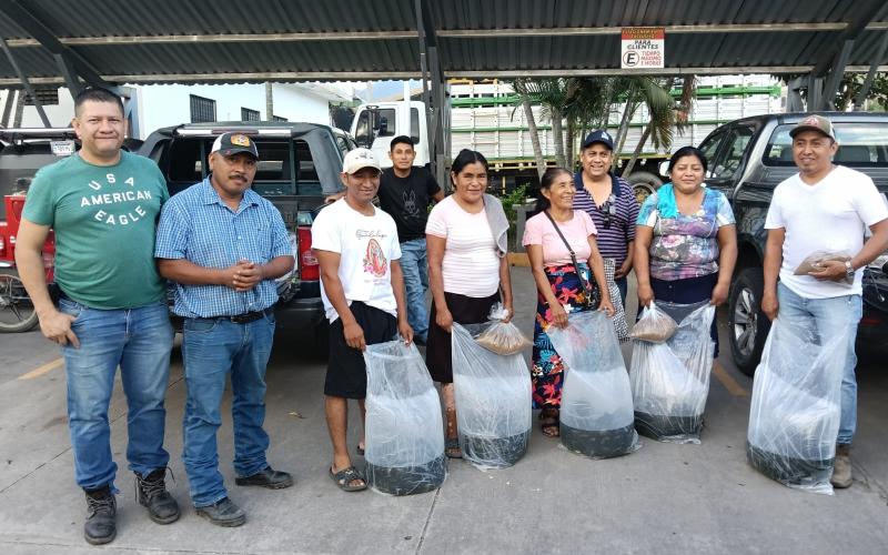 Familias de Jocotán inician producción de tilapia para fortalecer el autoconsumo