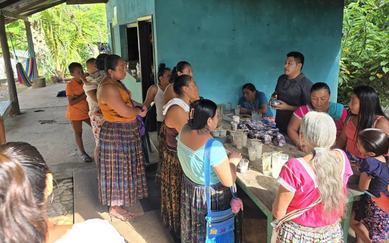 Elaborar veladoras un emprendimiento que genera ingresos