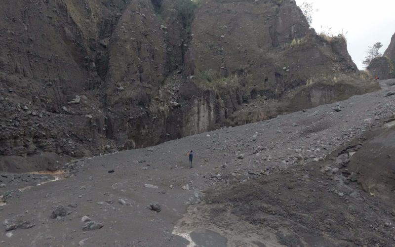 Volcán de Fuego podría generar caída de ceniza en comunidades cercanas