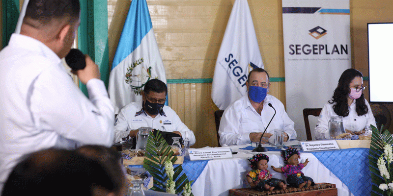 Presidente Alejandro Giammattei