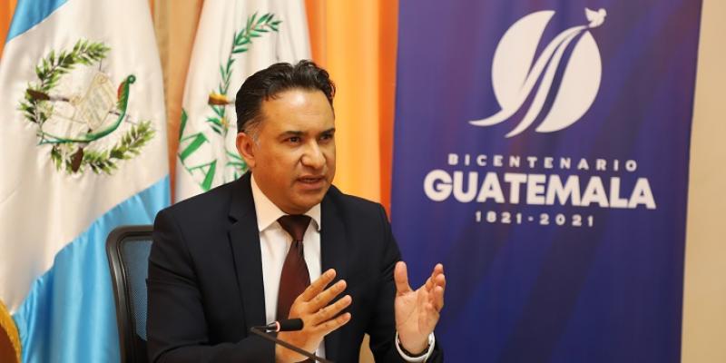 mario rojas espino ministro de ambiente y recursos naturales