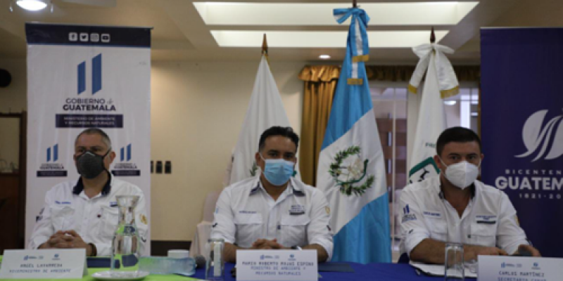 mario rojas espino ministro de ambiente y recursos naturales