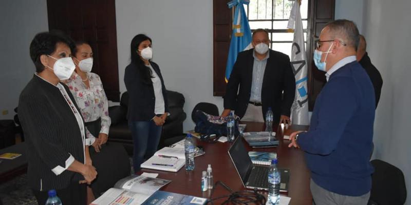 Equipo de Copresam con equipo de World Vision