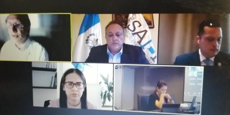 Ing. Luis Ruano en zoom 