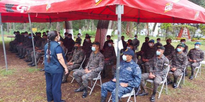 Finaliza curso de hipodermia dirigido a personal militar.