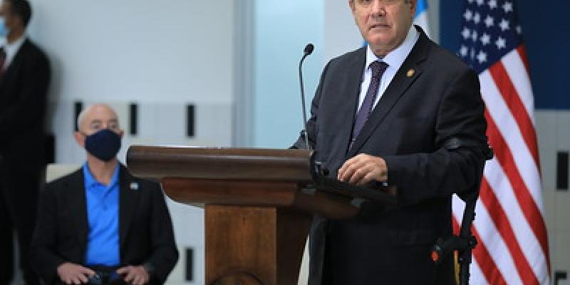 Presidente Alejandro Giammattei