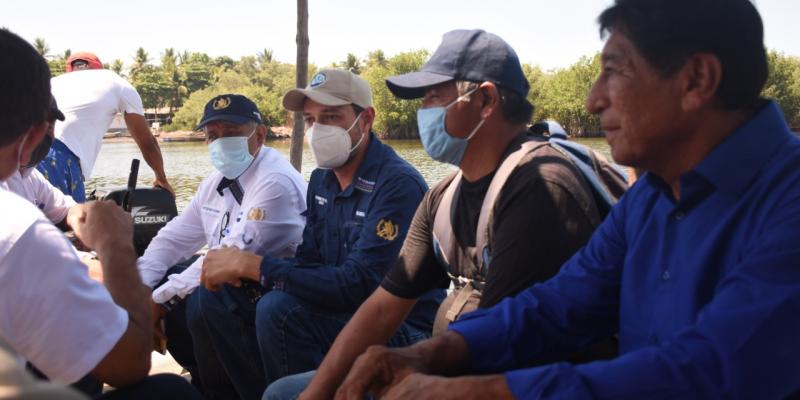 Pequeños productores de Retalhuleu se reúnen con autoridades del MAGA