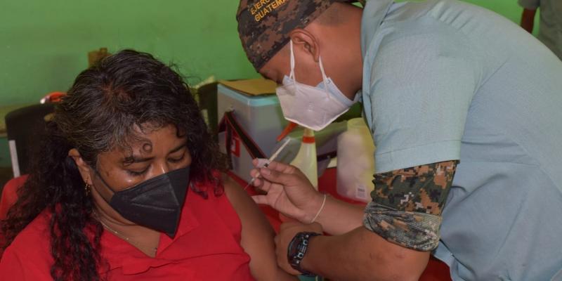 Avanza plan nacional de vacunación