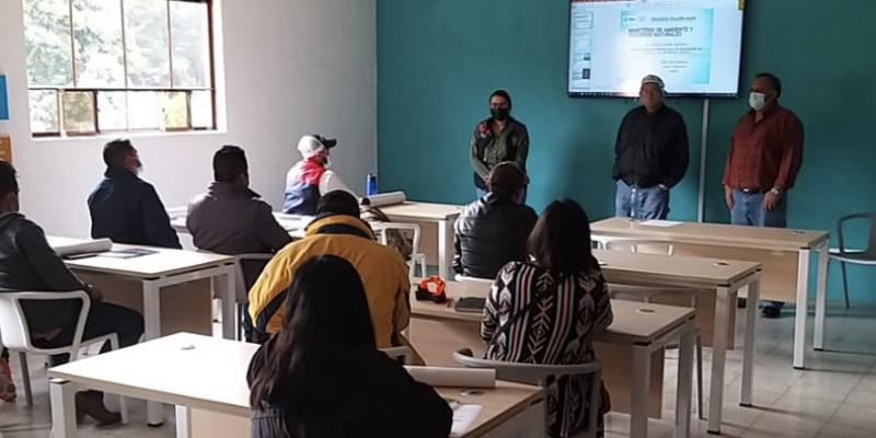 Capacitan a municipalidades y organizaciones para proteger el río Motagua