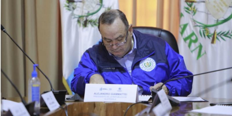 El presidente de la República de Guatemala, Alejandro Giammattei, anunció hoy que se iniciará con las gestiones para el cierre técnico del vertedero administrado por la Autoridad para el Manejo Sustentable de la Cuenca del Lago de Amatitlán (AMSA)