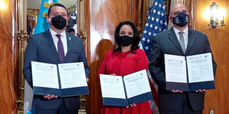 Proyecto Número Uno, denominado Promoviendo reformas estructurales para combatir la corrupción en Guatemala