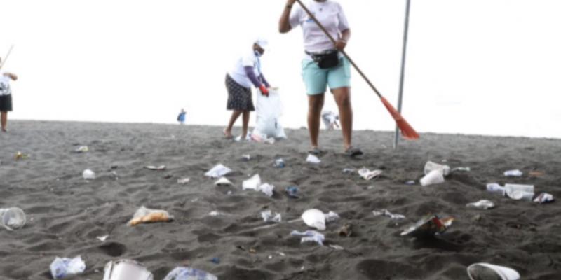 150 toneladas de basura de 19 playas públicas