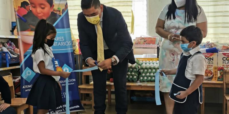 El programa Hogares Comunitarios continúa con la entrega de alimentos a niños y niñas beneficiarios de SOSEP. 
