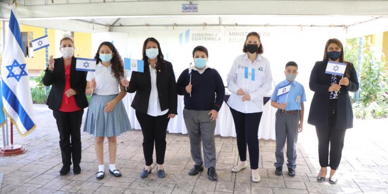 Mineduc y Comunidad Judía premian a ganadores del Primer Concurso Nacional de Dibujo