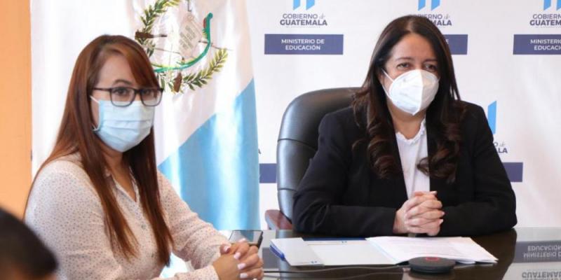 Ministra Claudia Ruíz participa en inauguración de Olimpiada Nacional de Ciencias 2021 