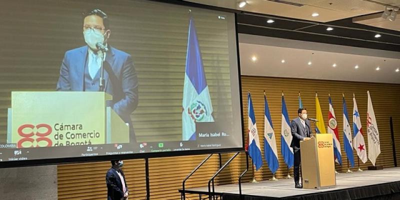 Encuentro de comercio en Bogotá