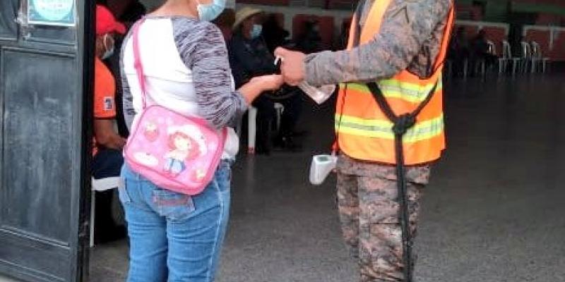 Brigada de Artillería de Campaña apoya el Plan Nacional de Vacunación.
