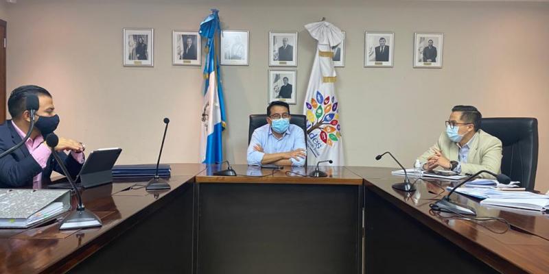 Viceministro Caná en reunión con representantes de Fundazúcar