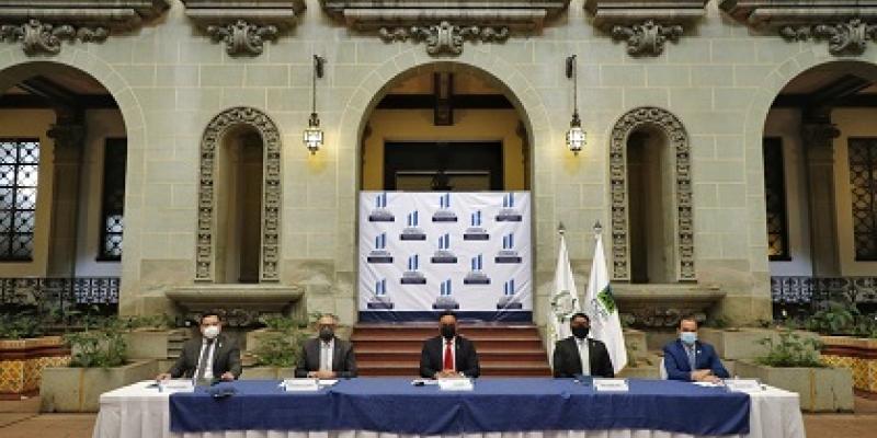 Ministerio de Ambiente presenta informe ambiental.