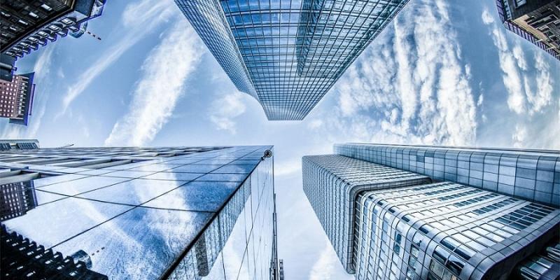 •	El nuevo portal permitirá que el tiempo requerido para tramitar una licencia municipal de construcción baje de 744 a 200 días hábiles.