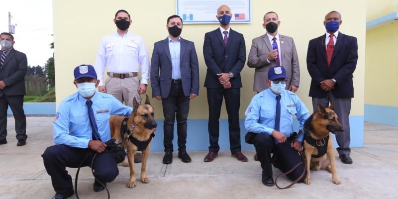 K-9 fortalecerá los protocolos de seguridad en Centros Carcelarios del país