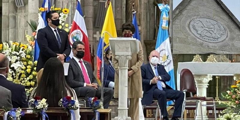 Basílica del Voto Nacional en Ecuador