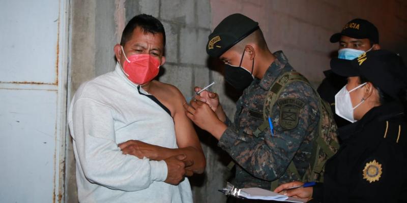 Brigadas Móviles de Vacunación siguen visitando diferentes áreas del departamento de Guatemala